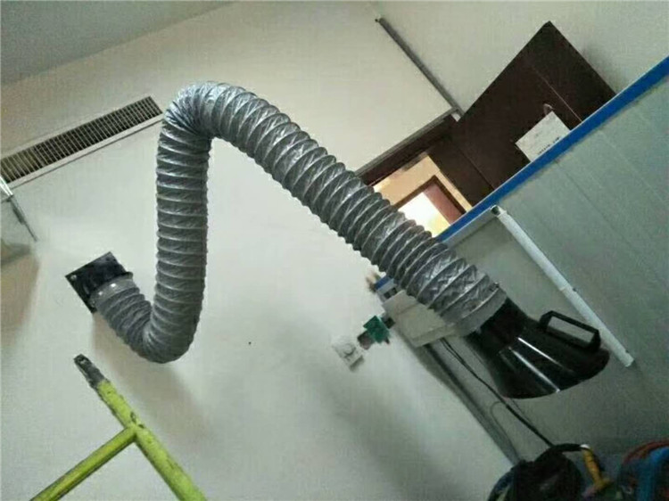 萬(wàn)向吸氣臂